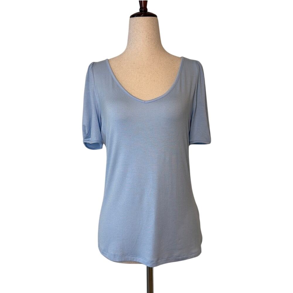 NWOT Nordstrom Rack V-Neck Gathered Sleeve Tee, Light Blue, Women's Small